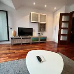 Aura Oviedo,atico Con Garaje 604c By R2r Consulting דירה *