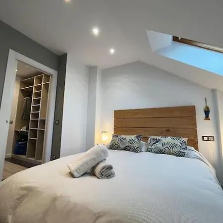 Апартаменты Aura Oviedo,atico Con Garaje 604c By R2r Consulting Овьедо