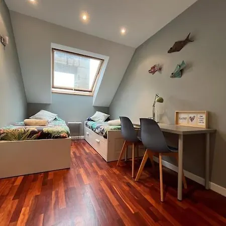 Aura Oviedo,atico Con Garaje 604c By R2r Consulting *